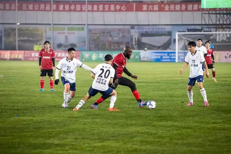 CBA联赛：上海久事 VS 北京首钢